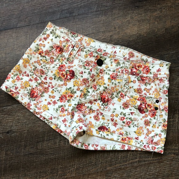 Mossimo Supply Co. Pants - Floral Jean Shorts Mossimo Supply
